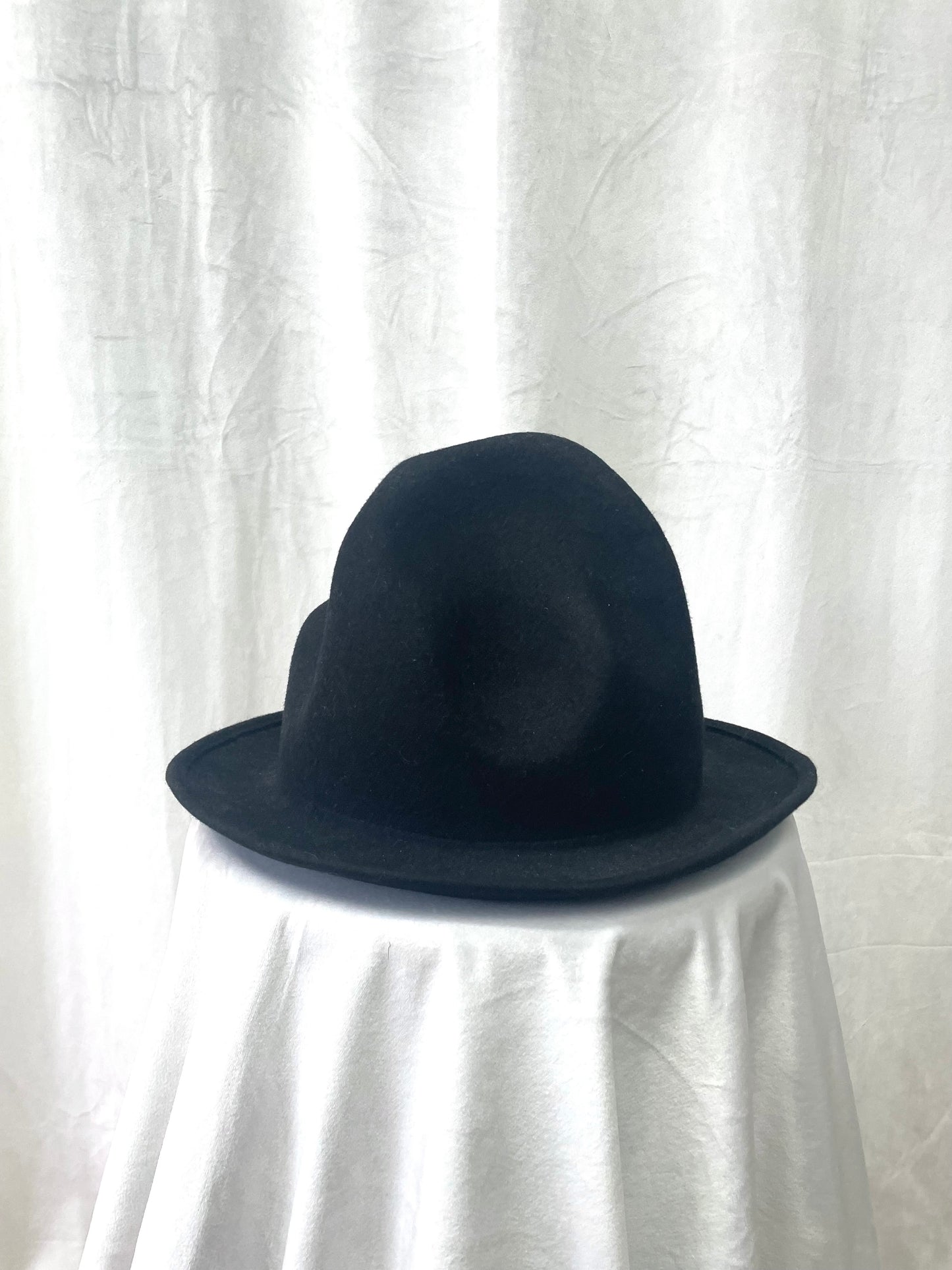 Vivienne Westwood World’s End ’Mountain hat’